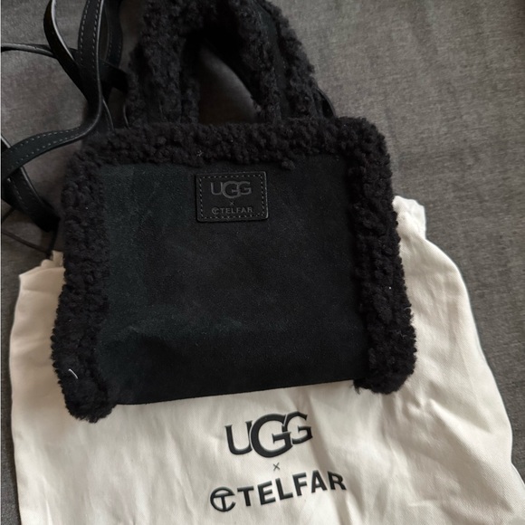 Ugg Small Telfar Shopping tote Bag  black with extended straps and dust bag - Picture 3 of 5